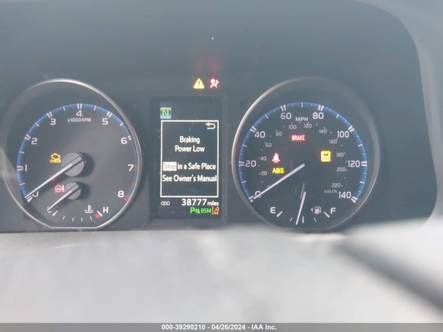 Toyota Rav4 Xle 2018 2T3WFREV8JW462062 Image 15