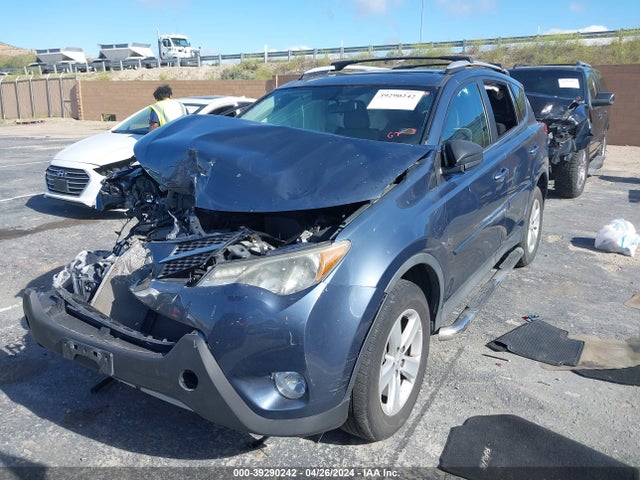 Toyota Rav4 Xle 2014 2T3RFREV2EW139242 Image 2
