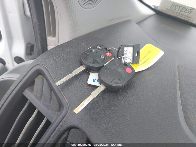 Ford Transit-250 2018 1FTYR2CM5JKA95566 Image 11