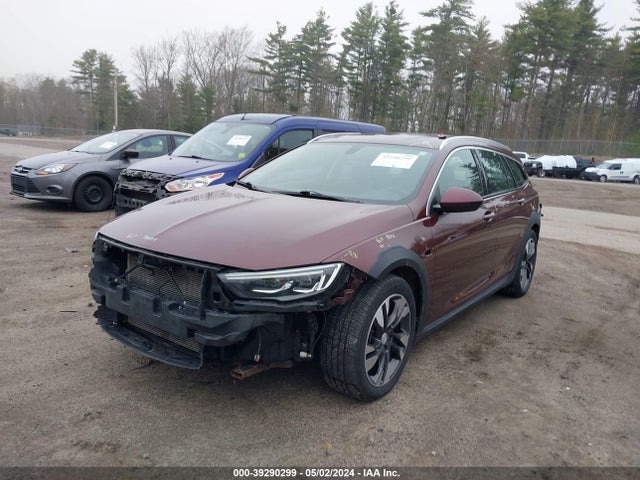 W04GU8SX1J1152483 Buick Regal Tourx Preferred