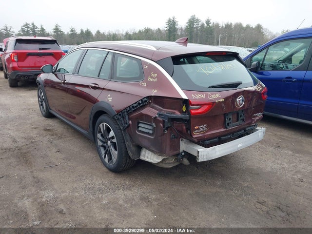 W04GU8SX1J1152483 Buick Regal Tourx Preferred