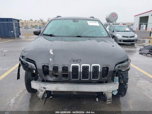 1C4PJLLNXKD147541 Jeep Cherokee Latitude Plus Fwd