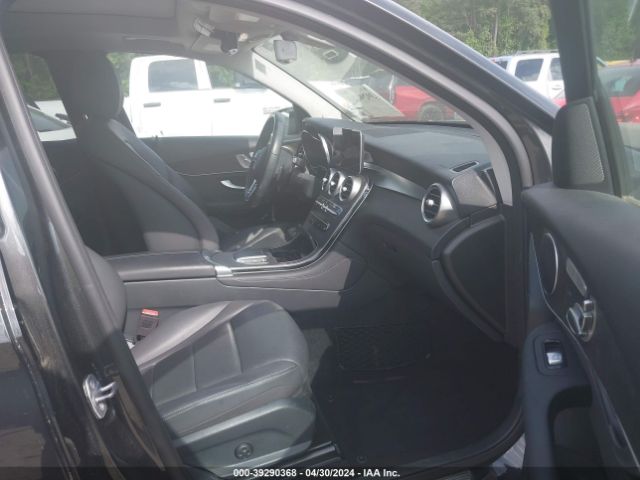 WDC0G8EBXLF747511 Mercedes-Benz Glc 300 4matic