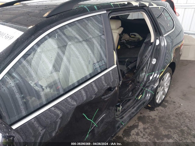 3VWPP7AJ8EM605153 Volkswagen Jetta Sportwagen 2.5l Se
