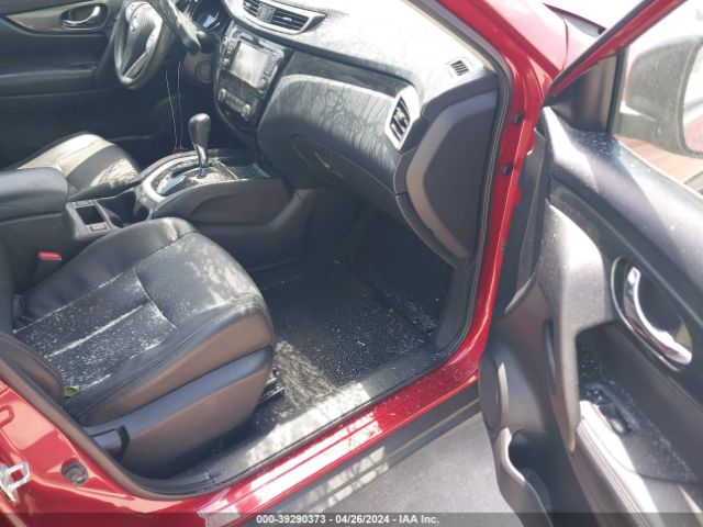 KNMAT2MV5GP712986 Nissan Rogue Sl