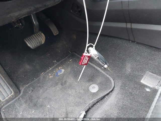 Продажа на аукционе авто 2013 Ford Fusion Hybrid Se, vin: 3FA6P0LU2DR334952, номер лота: 39290403