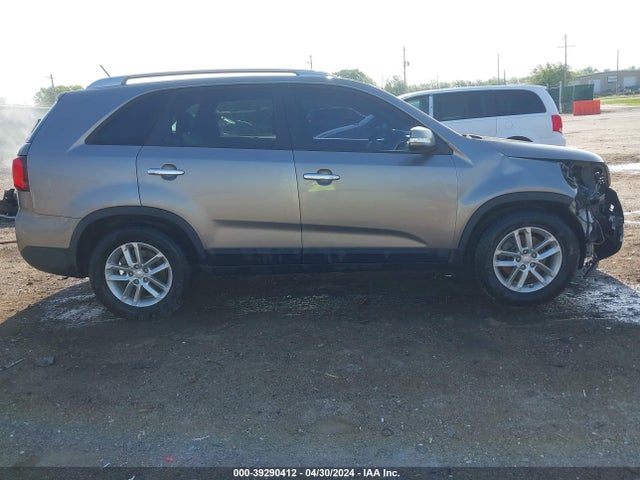 KIA SORENTO LX 2015 5XYKT3A63FG646270 Image 13