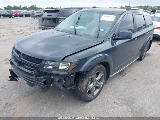 3C4PDCGG6JT209397 Dodge Journey Crossroad