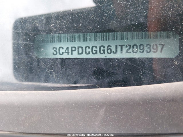 3C4PDCGG6JT209397 Dodge Journey Crossroad
