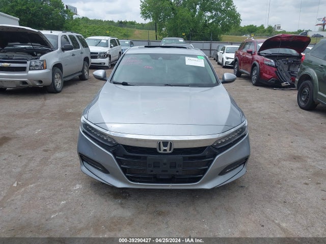 Honda Accord Touring 2018 1HGCV1F96JA074658 Image 12