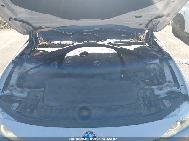 WBA8K3C55JA024048 BMW 330i Xdrive