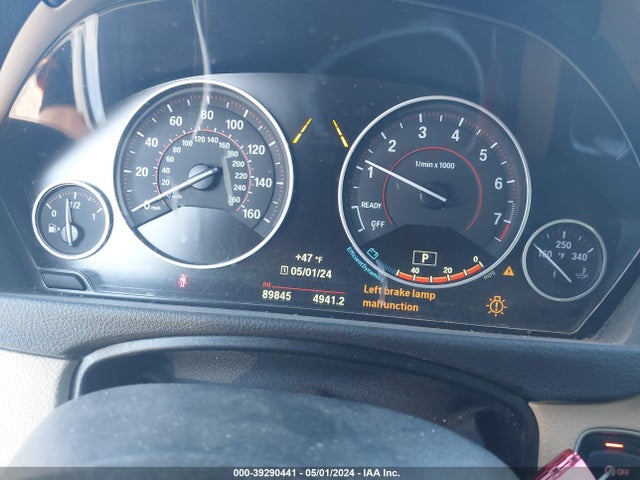 BMW 330i Xdrive 2018 WBA8K3C55JA024048 Image 15
