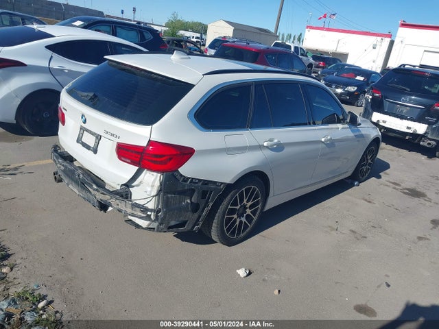 WBA8K3C55JA024048 BMW 330i Xdrive