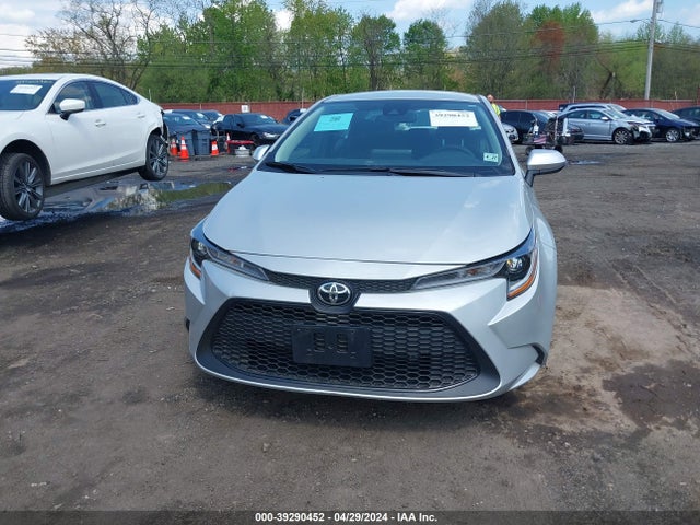 Toyota COROLLA LE 2022 5YFEPMAEXNP313220 Image 12