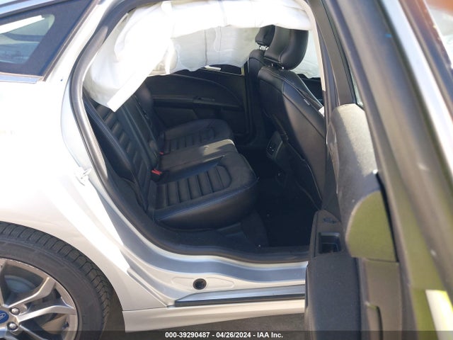 Ford FUSION SEL 2019 3FA6P0CD5KR269365 Image 8