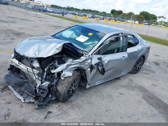 Toyota CAMRY SE 2023 4T1G11AKXPU723970 Image 2