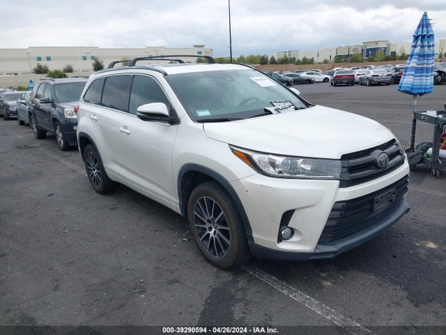 Toyota Highlander Se 2017 5TDKZRFH3HS515776 Image 13