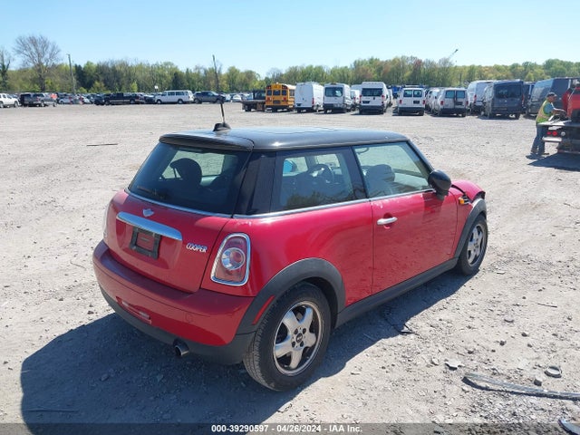 2011 MINI COOPER WMWSU3C57BT095869 Photo 3