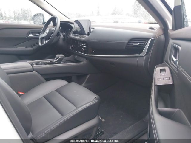 JN8BT3CB3PW462935 Nissan Rogue Sl Intelligent Awd