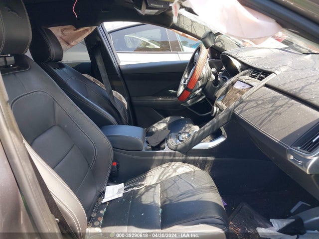 2021 JAGUAR E-PACE SADF12GXXM1016149 Photo 4
