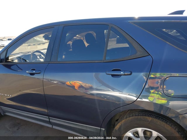 Chevrolet EQUINOX LS 2018 3GNAXHEV7JL119498 Image 15