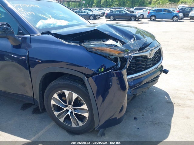 Toyota Highlander Xle 2021 5TDGZRBH4MS099291 Image 18