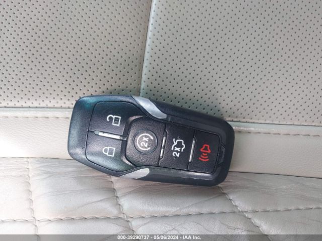 1FM5K8HT2GGB48659 Ford Explorer Platinum