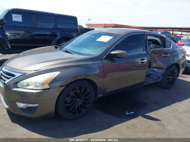 Nissan Altima 2.5 S 2015 1N4AL3AP6FC276026 Image 6