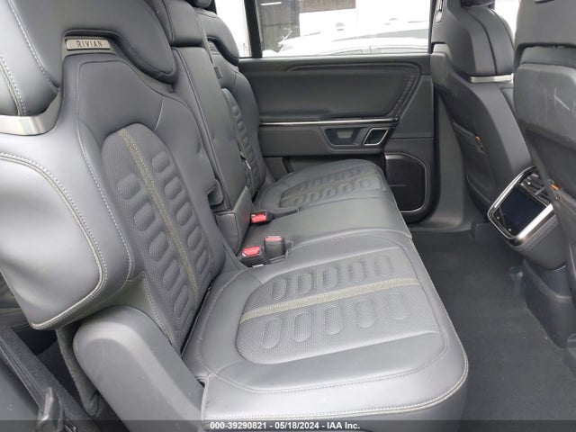 Rivian R1s Launch Edition 2023 7PDSGABL7PN004277 Image 8