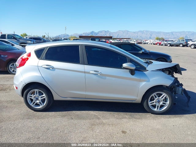 Ford FIESTA SE 2019 3FADP4EJ2KM166130 Image 14