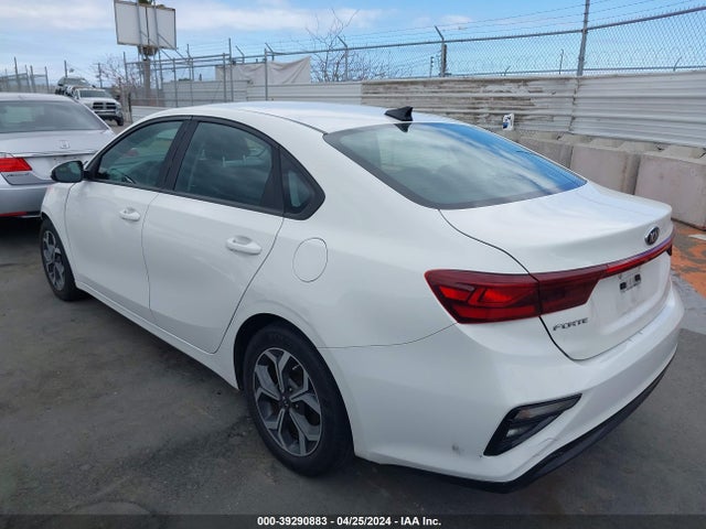 KIA Forte Lxs 2019 3KPF24AD5KE066437 Image 3