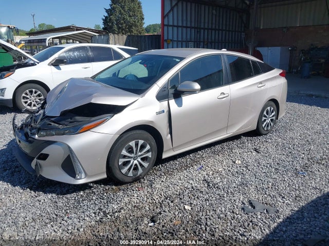 Toyota Prius Prime Le 2021 JTDKAMFP4M3195929 Image 2