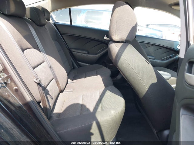 KIA FORTE LX 2017 3KPFK4A73HE031026 Image 8