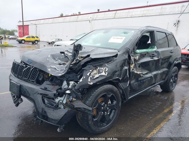 1C4RJFAG9JC393919 Jeep Grand Cherokee Upland 4x4