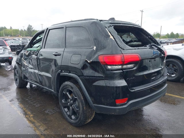 1C4RJFAG9JC393919 Jeep Grand Cherokee Upland 4x4