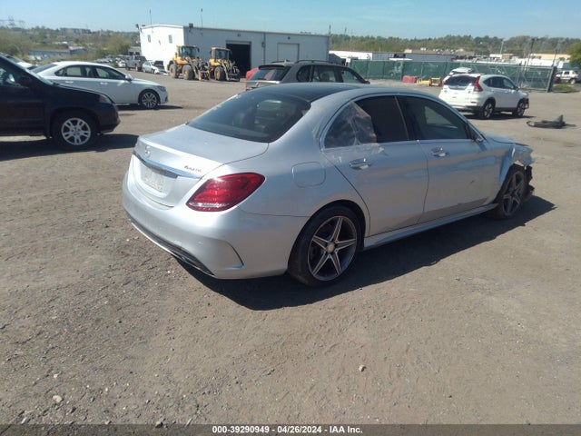 55SWF6GB9FU025670 Mercedes-Benz C 400 4matic