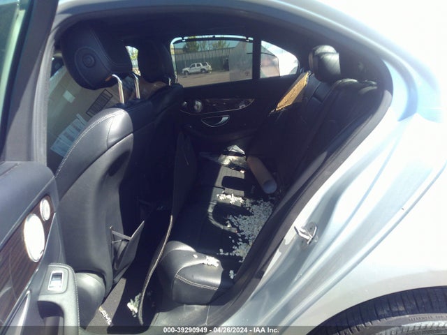 55SWF6GB9FU025670 Mercedes-Benz C 400 4matic