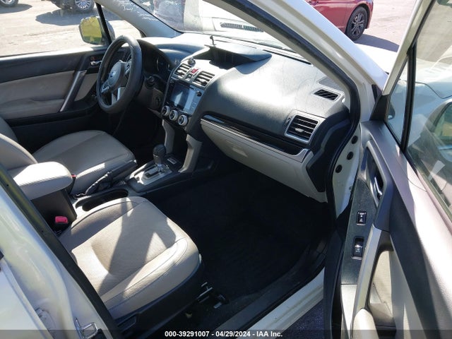 Subaru Forester 2.5i Limited 2017 JF2SJAJC1HH573699 Image 5