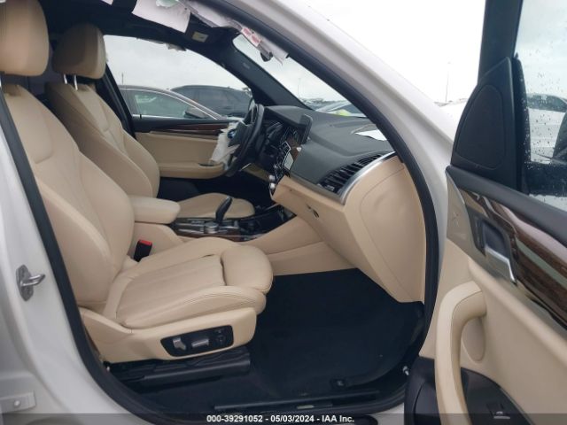 5UXTR7C5XKLR46190 BMW X3 Sdrive30i