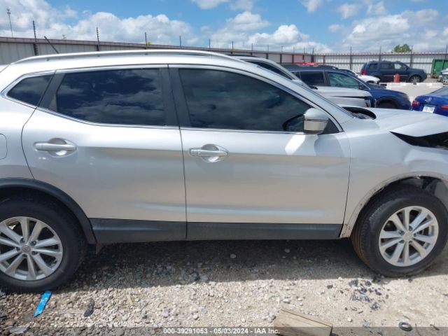 JN1BJ1CP7JW191289 Nissan Rogue Sport Sv