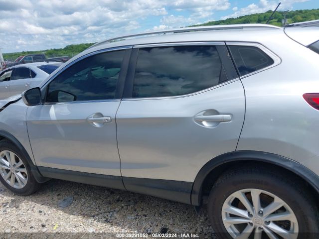 JN1BJ1CP7JW191289 Nissan Rogue Sport Sv