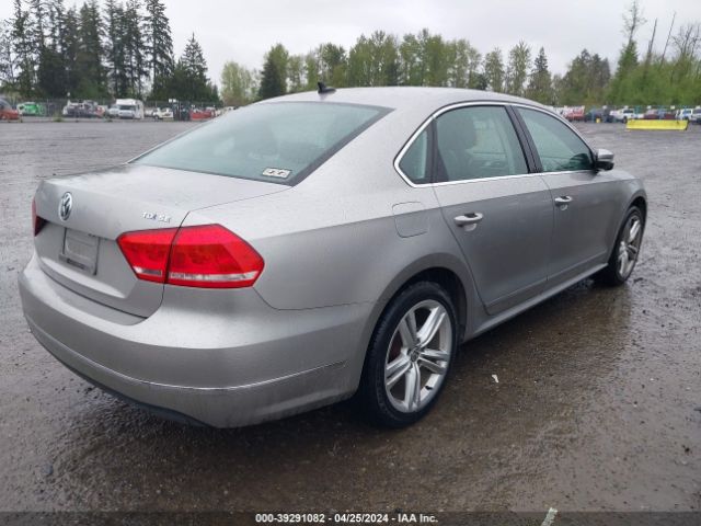 1VWBN7A31EC068225 Volkswagen Passat 2.0l Tdi Se