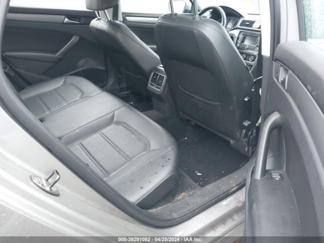 1VWBN7A31EC068225 Volkswagen Passat 2.0l Tdi Se