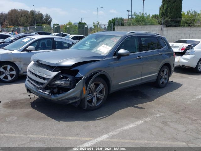 3VV3B7AX2LM033340 Volkswagen Tiguan 2.0t Se/2.0t Se R-line Black/2.0t Sel