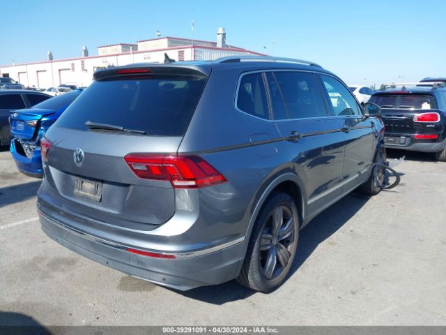 3VV3B7AX2LM033340 Volkswagen Tiguan 2.0t Se/2.0t Se R-line Black/2.0t Sel