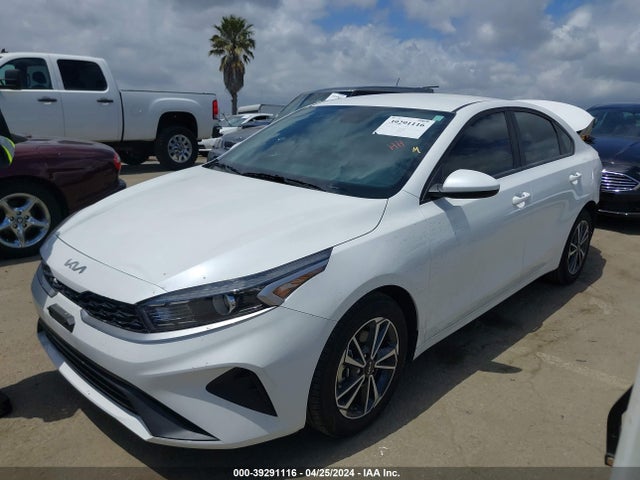 KIA Forte Lxs 2023 3KPF24AD7PE604191 Image 2