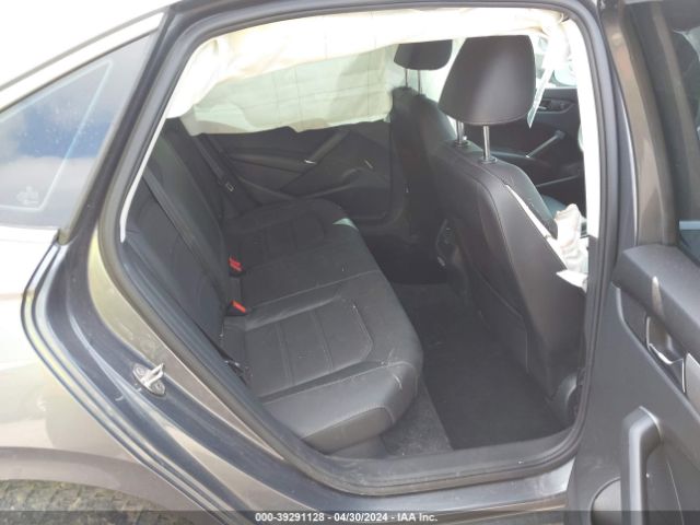 1VWSA7A33NC000780 Volkswagen Passat 2.0t Se