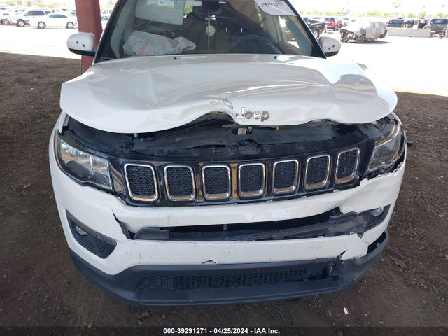 3C4NJCBB6KT623423 Jeep Compass Latitude Fwd