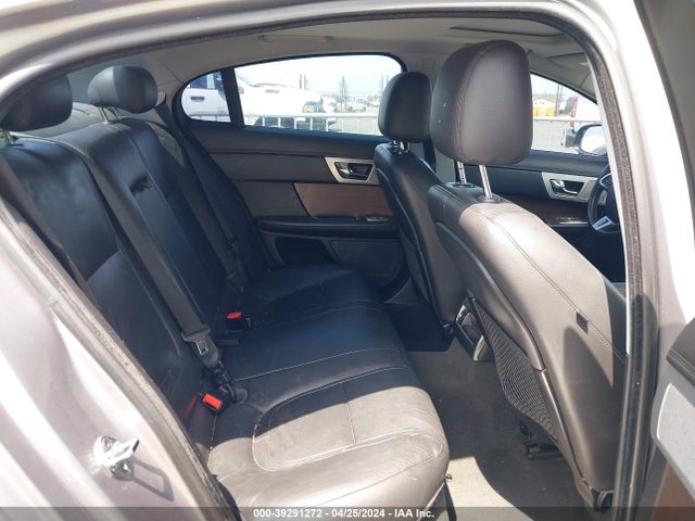 2013 JAGUAR XF SAJWA0ES2DPS76342 Photo 7