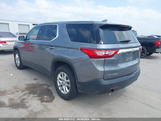 Chevrolet Traverse Ls 2019 1GNERFKW4KJ163531 Image 3